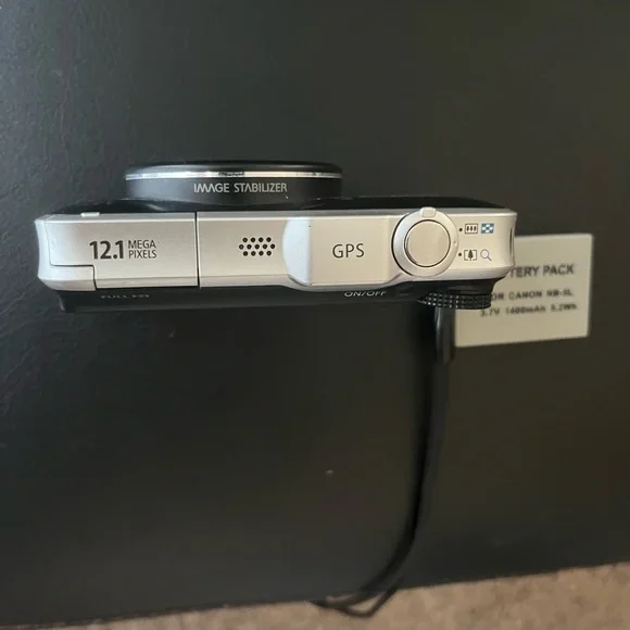 Canon PowerShot SX230 HS Black Digital Camera with one battery Pre-owned - Picture 4 of 5